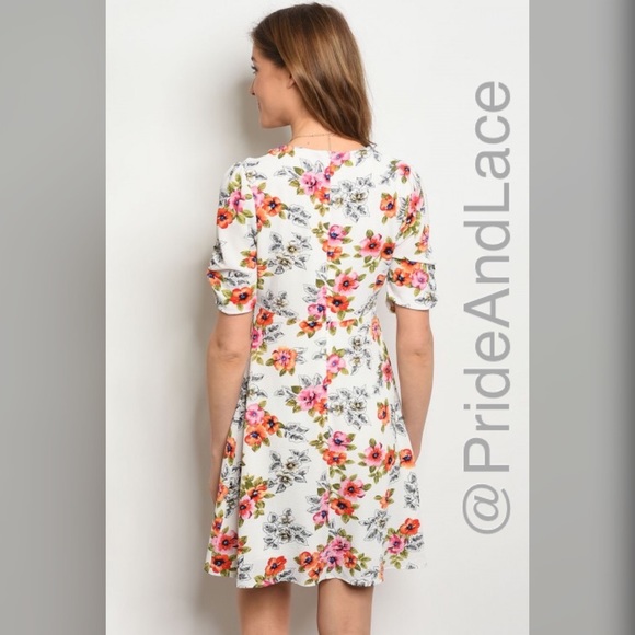 LAST 1️⃣ 🌺 White Floral Dress 🌺 - Picture 3 of 4